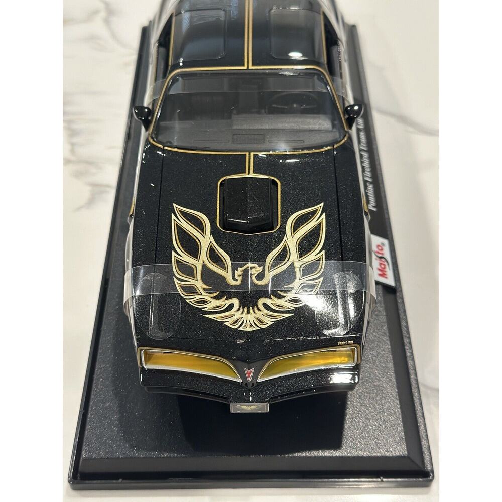 Maisto 1:18 Pontiac Firebird Trans Am Black Gold Diecast Model Car New